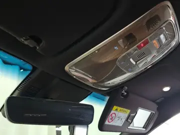 2023 Genesis G80 с пробегом 51 994 км
