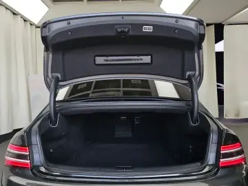 2023 Genesis G80 с пробегом 51 994 км