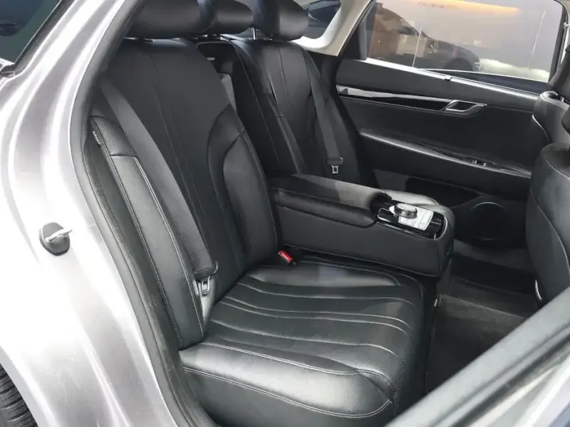 2023 Genesis G80 с пробегом 57 124 км