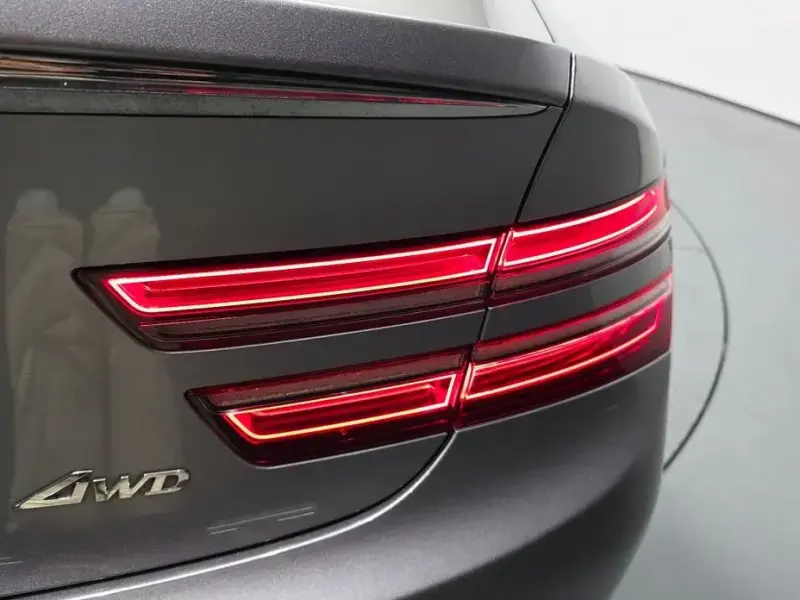 2023 Genesis G80 с пробегом 57 124 км