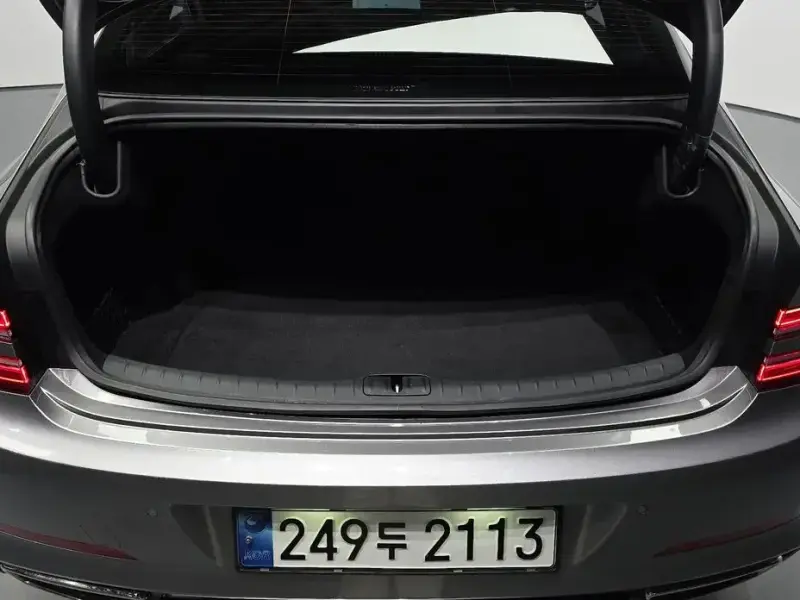 2023 Genesis G80 с пробегом 57 124 км
