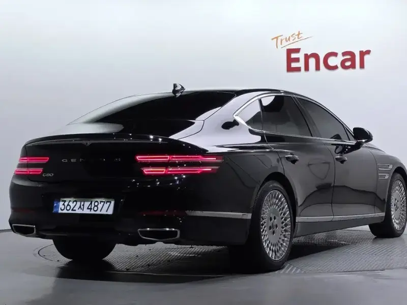 2023 Genesis G80 с пробегом 57 836 км