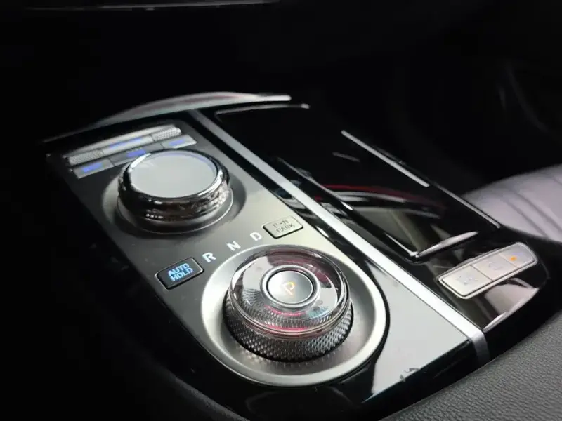 2023 Genesis G80 с пробегом 57 836 км
