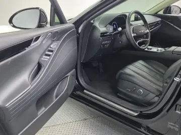 2023 Genesis G80 с пробегом 57 836 км