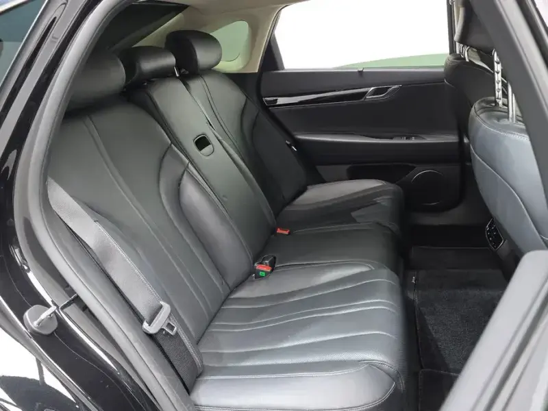 2023 Genesis G80 с пробегом 57 836 км