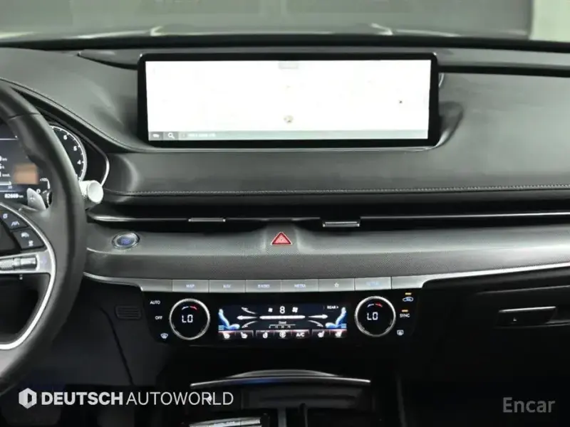 2023 Genesis G80 с пробегом 82 666 км