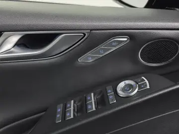 2023 Genesis G80 с пробегом 57 836 км