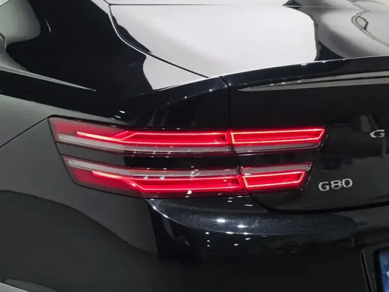 2023 Genesis G80 с пробегом 57 836 км