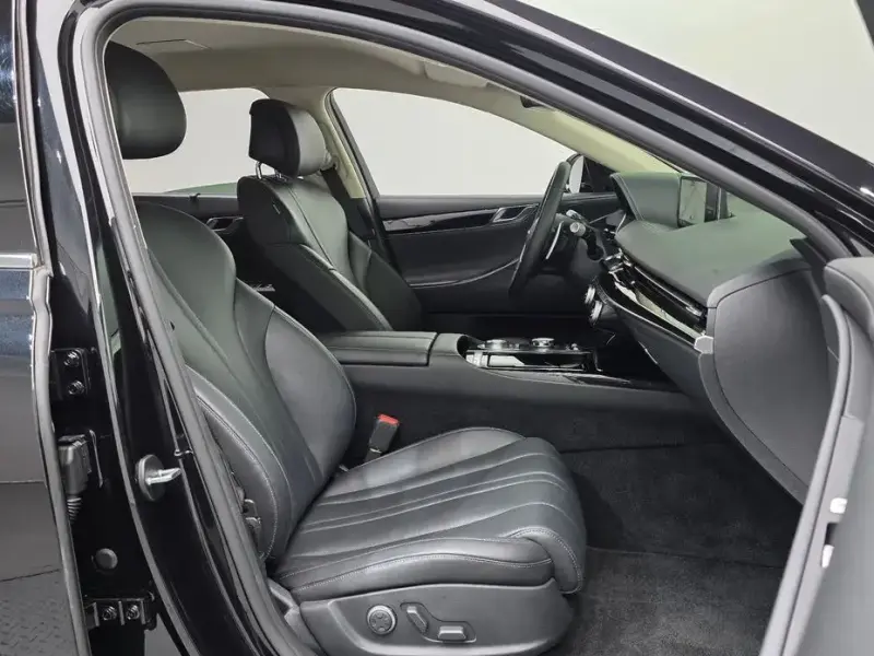 2023 Genesis G80 с пробегом 57 836 км
