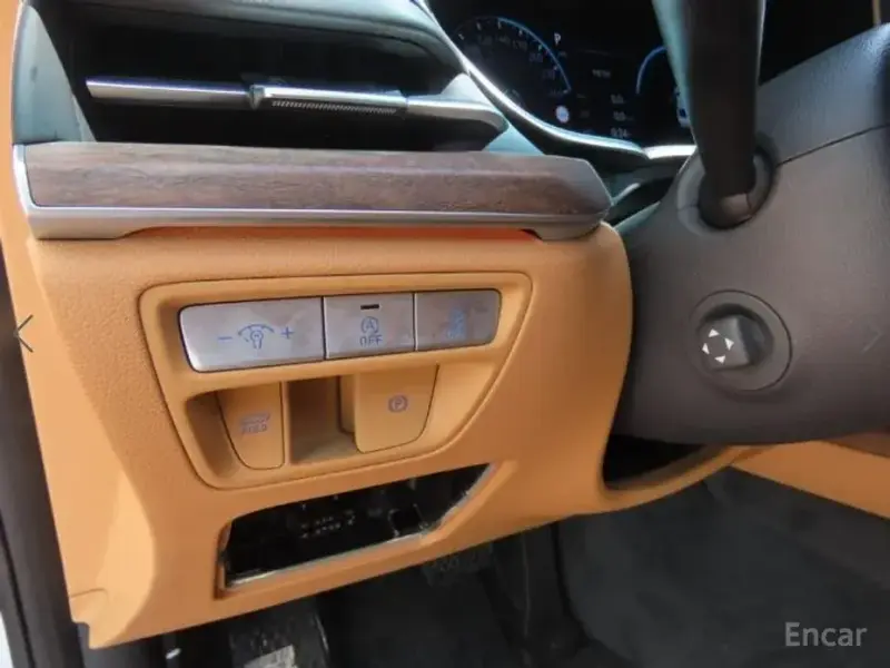 2023 Genesis G80 с пробегом 8 857 км