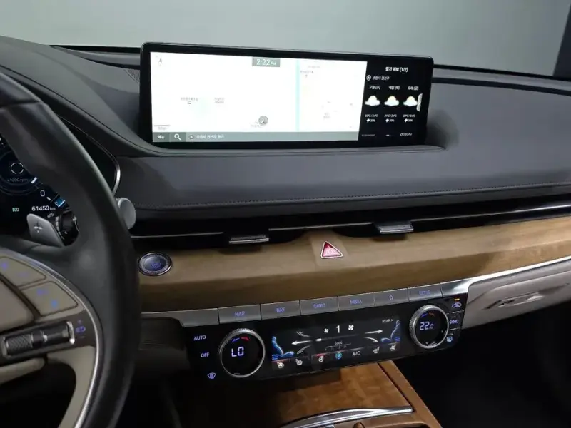 2023 Genesis G80 с пробегом 61 459 км