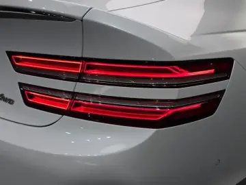 2023 Genesis G80 с пробегом 61 459 км