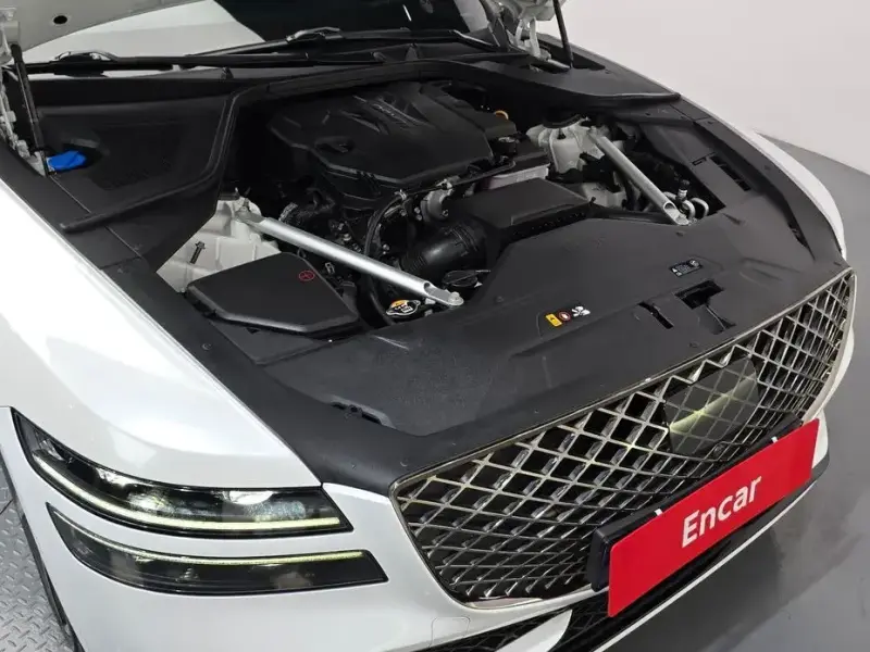 2023 Genesis G80 с пробегом 48 241 км