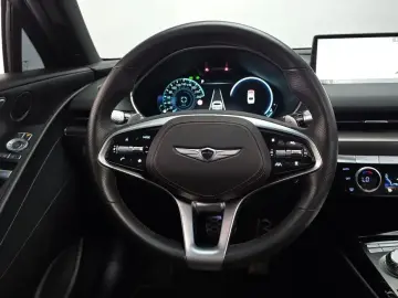 2023 Genesis G80 с пробегом 48 241 км