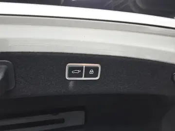 2023 Genesis G80 с пробегом 61 459 км