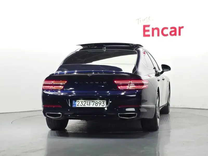 2023 Genesis G80 с пробегом 21 510 км