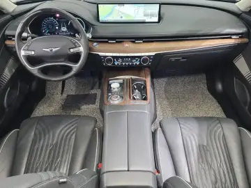 2023 Genesis G80 с пробегом 21 510 км