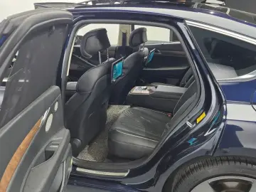 2023 Genesis G80 с пробегом 21 510 км