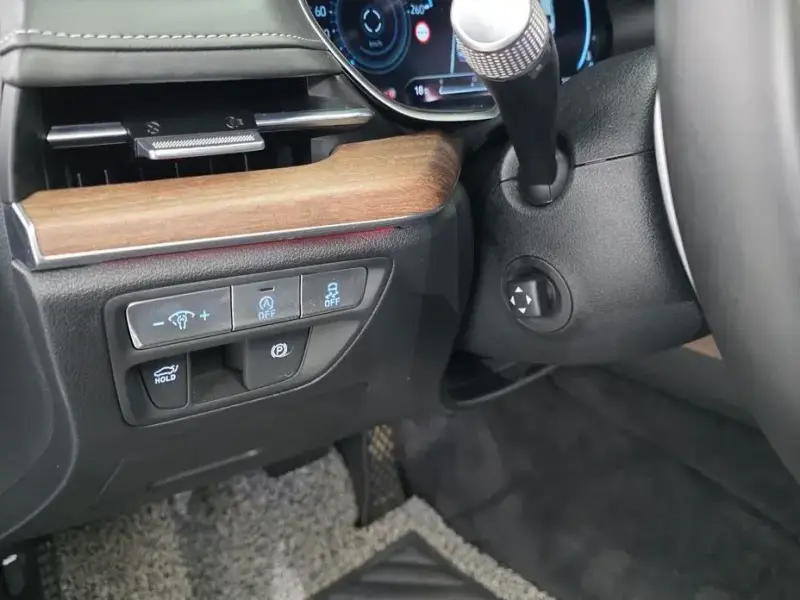2023 Genesis G80 с пробегом 21 510 км