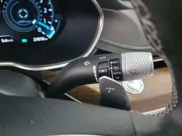 2023 Genesis G80 с пробегом 21 510 км