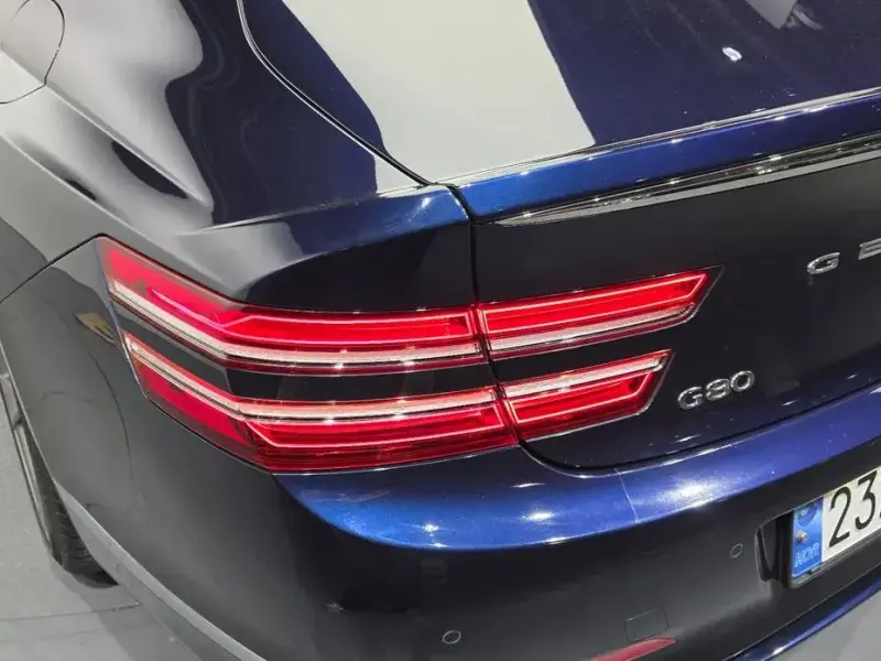 2023 Genesis G80 с пробегом 21 510 км