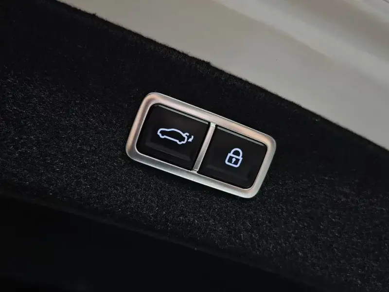 2023 Genesis G80 с пробегом 53 381 км