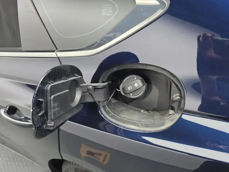 2023 Genesis G80 с пробегом 21 510 км