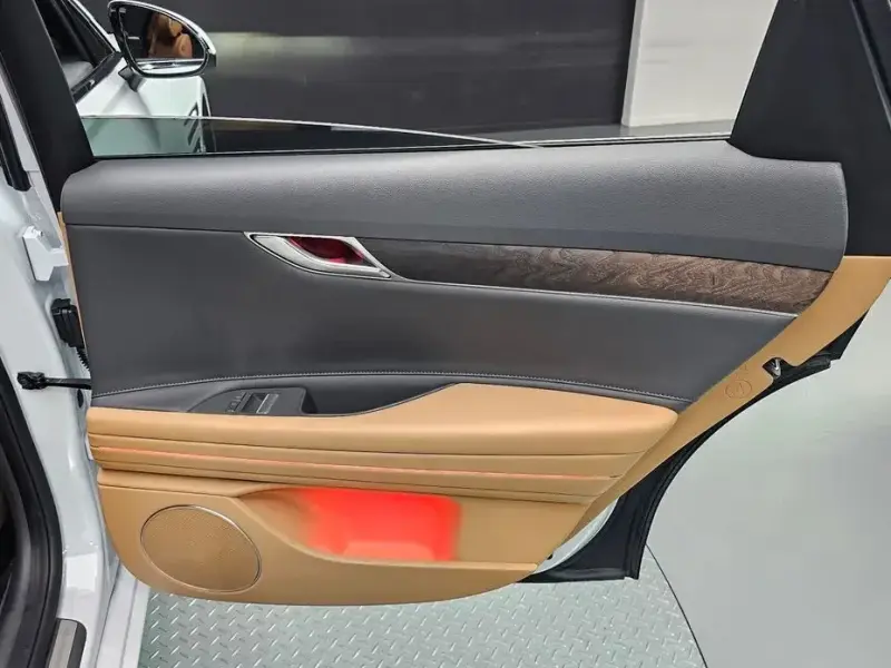 2023 Genesis G80 с пробегом 53 381 км