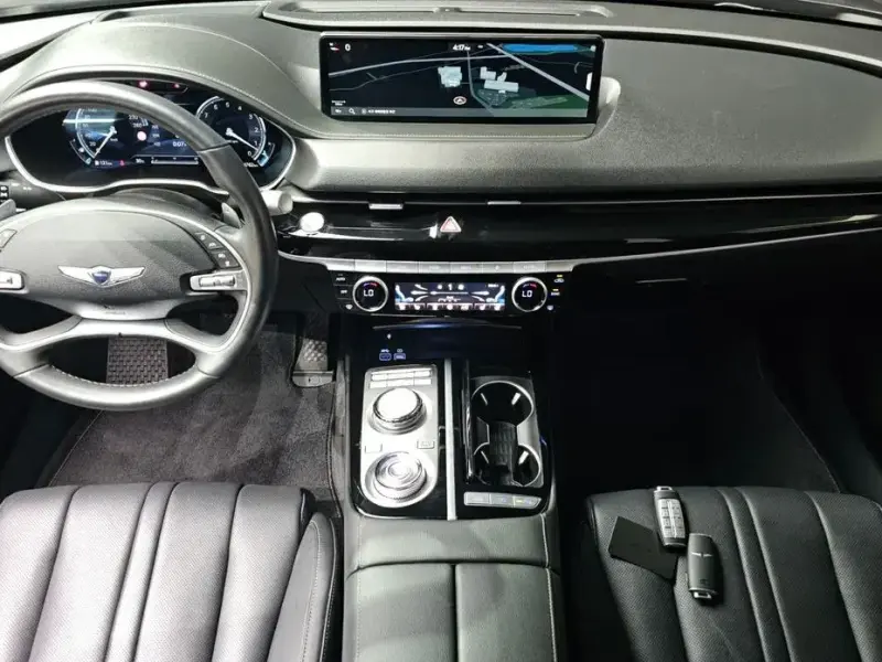 2023 Genesis G80 с пробегом 64 762 км