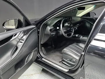 2023 Genesis G80 с пробегом 64 762 км