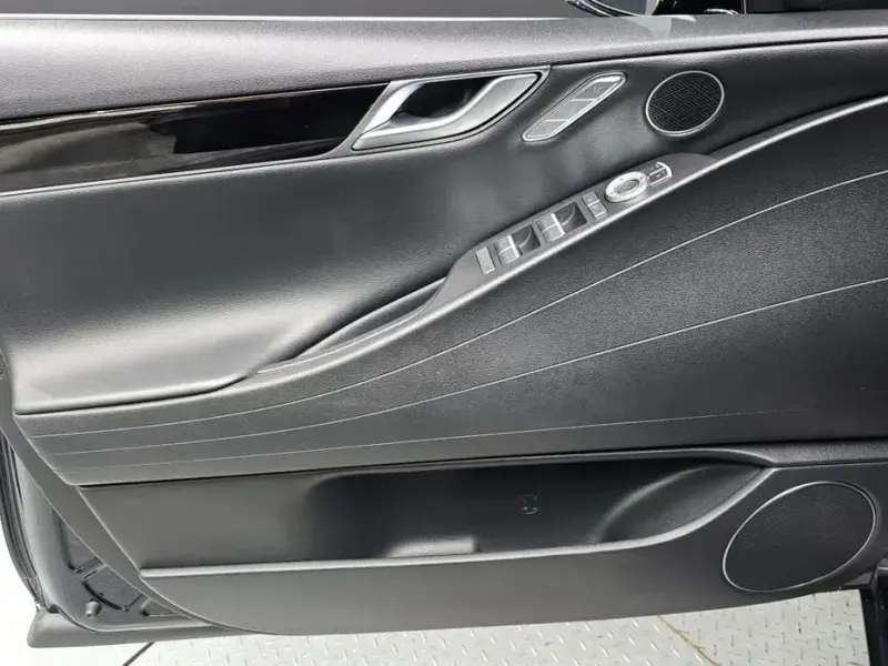 2023 Genesis G80 с пробегом 64 762 км
