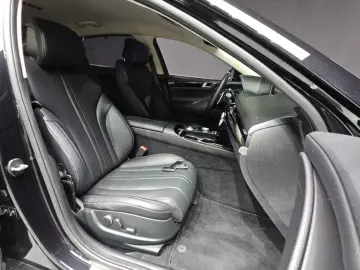 2023 Genesis G80 с пробегом 64 762 км