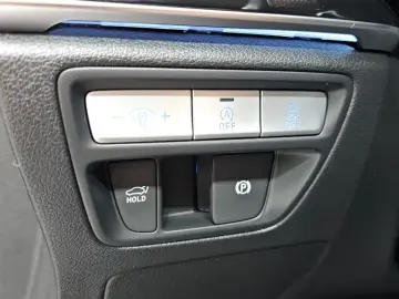 2023 Genesis G80 с пробегом 64 762 км
