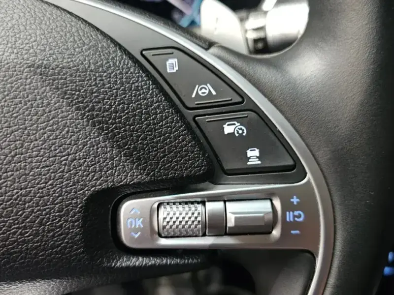 2023 Genesis G80 с пробегом 64 762 км