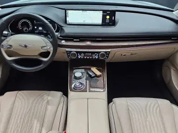 2023 Genesis G80 с пробегом 54 599 км