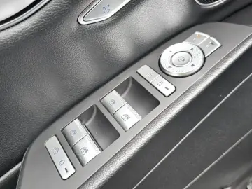 2023 Genesis G80 с пробегом 64 762 км
