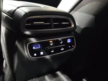 2023 Genesis G80 с пробегом 64 762 км
