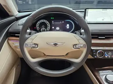 2023 Genesis G80 с пробегом 54 599 км
