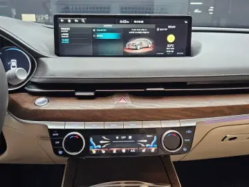 2023 Genesis G80 с пробегом 54 599 км