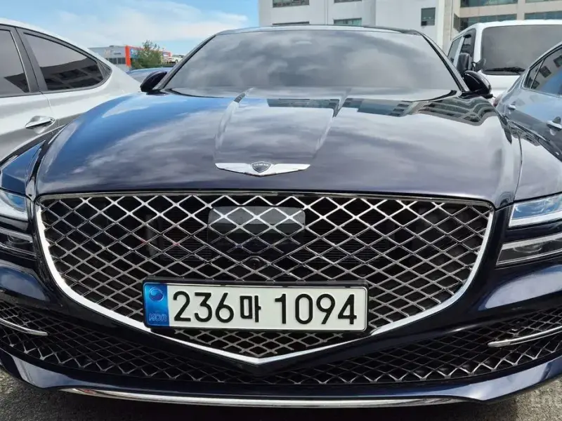 2023 Genesis G80 с пробегом 5 678 км