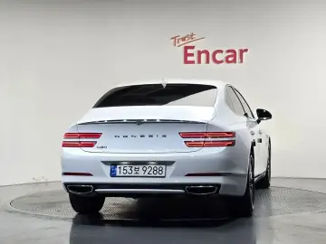 2023 Genesis G80 с пробегом 16 493 км