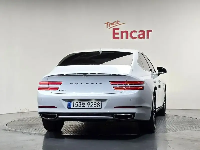 2023 Genesis G80 с пробегом 16 493 км