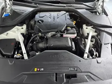 2023 Genesis G80 с пробегом 16 493 км