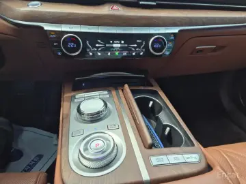 2023 Genesis G80 с пробегом 5 678 км