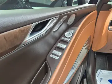 2023 Genesis G80 с пробегом 5 678 км