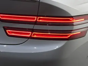 2023 Genesis G80 с пробегом 16 493 км