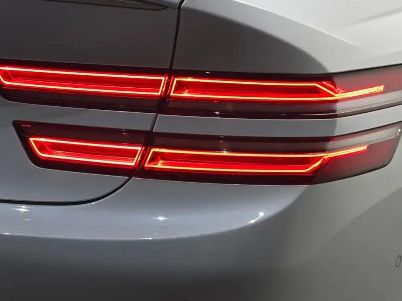 2023 Genesis G80 с пробегом 16 493 км