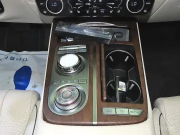 2023 Genesis G80 с пробегом 17 385 км
