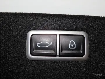 2023 Genesis G80 с пробегом 17 385 км
