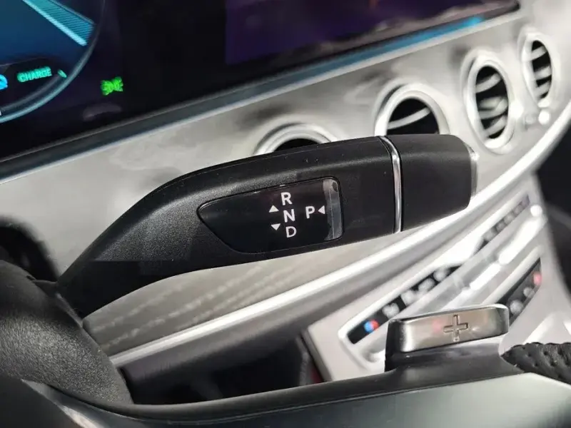 2022 Mercedes-Benz E-Класс с пробегом 63 030 км